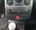 Серый Рено Клио, объемом двигателя 1.5 л и пробегом 210 тыс. км за 5400 $, фото 9 на Automoto.ua