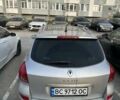 Серый Рено Клио, объемом двигателя 1.6 л и пробегом 195 тыс. км за 6000 $, фото 3 на Automoto.ua