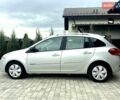 Серый Рено Клио, объемом двигателя 1.15 л и пробегом 143 тыс. км за 5990 $, фото 2 на Automoto.ua