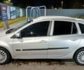 Серый Рено Клио, объемом двигателя 0 л и пробегом 306 тыс. км за 4699 $, фото 2 на Automoto.ua