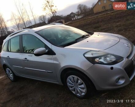 Серый Рено Клио, объемом двигателя 1.5 л и пробегом 209 тыс. км за 5850 $, фото 5 на Automoto.ua