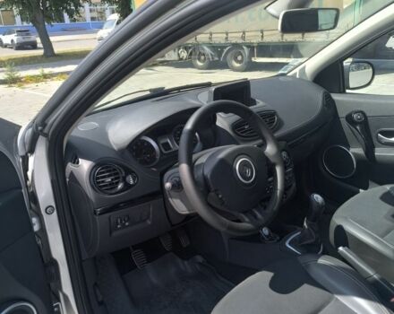 Сірий Рено Кліо, об'ємом двигуна 1.5 л та пробігом 233 тис. км за 6550 $, фото 11 на Automoto.ua
