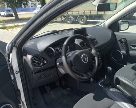 Сірий Рено Кліо, об'ємом двигуна 1.5 л та пробігом 233 тис. км за 6499 $, фото 14 на Automoto.ua
