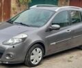 Серый Рено Клио, объемом двигателя 1.46 л и пробегом 325 тыс. км за 4750 $, фото 2 на Automoto.ua
