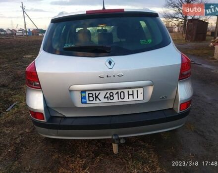 Серый Рено Клио, объемом двигателя 1.5 л и пробегом 209 тыс. км за 5850 $, фото 9 на Automoto.ua
