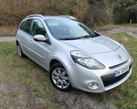 Серый Рено Клио, объемом двигателя 1.5 л и пробегом 201 тыс. км за 5800 $, фото 2 на Automoto.ua