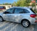 Серый Рено Клио, объемом двигателя 1.6 л и пробегом 188 тыс. км за 5399 $, фото 6 на Automoto.ua
