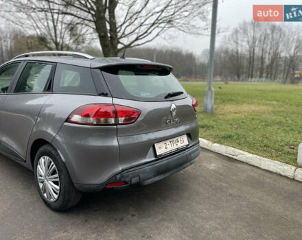 Серый Рено Клио, объемом двигателя 1.5 л и пробегом 223 тыс. км за 7300 $, фото 3 на Automoto.ua