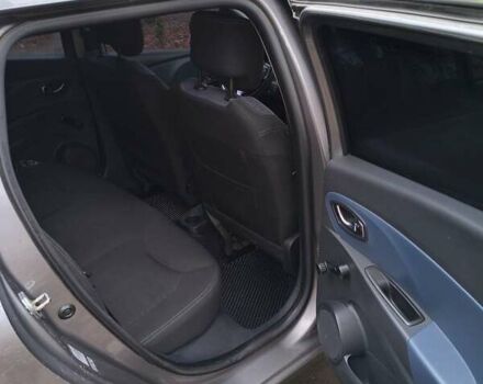 Серый Рено Клио, объемом двигателя 1.46 л и пробегом 291 тыс. км за 7500 $, фото 4 на Automoto.ua