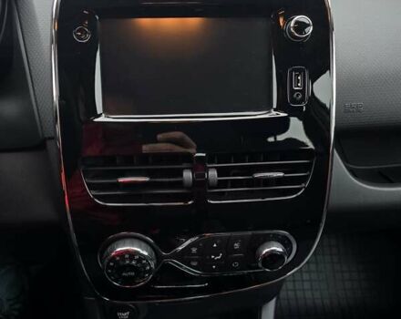 Серый Рено Клио, объемом двигателя 1.2 л и пробегом 104 тыс. км за 9100 $, фото 20 на Automoto.ua