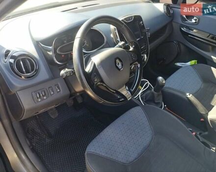 Сірий Рено Кліо, об'ємом двигуна 1.46 л та пробігом 286 тис. км за 7700 $, фото 8 на Automoto.ua
