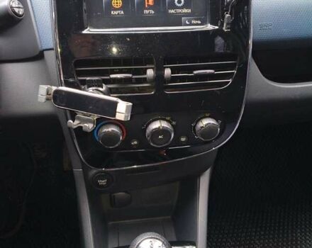 Серый Рено Клио, объемом двигателя 1.46 л и пробегом 291 тыс. км за 7500 $, фото 1 на Automoto.ua