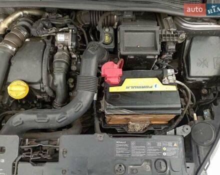 Сірий Рено Кліо, об'ємом двигуна 1.5 л та пробігом 260 тис. км за 7200 $, фото 25 на Automoto.ua