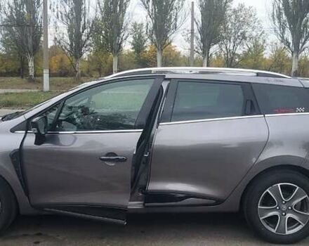 Серый Рено Клио, объемом двигателя 1.46 л и пробегом 336 тыс. км за 7700 $, фото 1 на Automoto.ua