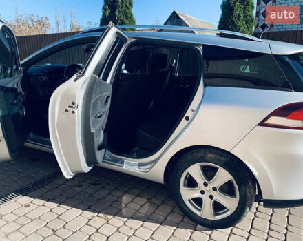 Серый Рено Клио, объемом двигателя 1.5 л и пробегом 253 тыс. км за 8300 $, фото 4 на Automoto.ua