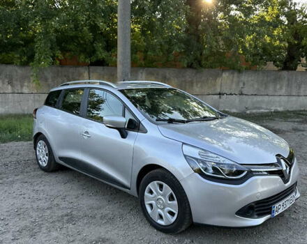 Серый Рено Клио, объемом двигателя 1.46 л и пробегом 210 тыс. км за 7500 $, фото 3 на Automoto.ua