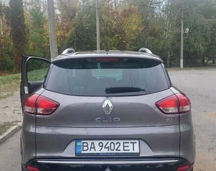 Серый Рено Клио, объемом двигателя 1.46 л и пробегом 336 тыс. км за 7700 $, фото 3 на Automoto.ua