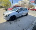Серый Рено Клио, объемом двигателя 1.5 л и пробегом 279 тыс. км за 7300 $, фото 4 на Automoto.ua