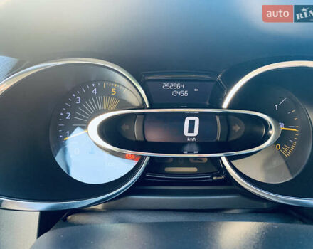 Серый Рено Клио, объемом двигателя 1.5 л и пробегом 253 тыс. км за 8300 $, фото 8 на Automoto.ua