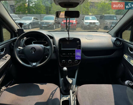 Сірий Рено Кліо, об'ємом двигуна 1.5 л та пробігом 174 тис. км за 7100 $, фото 8 на Automoto.ua