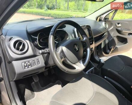 Серый Рено Клио, объемом двигателя 0 л и пробегом 249 тыс. км за 8500 $, фото 25 на Automoto.ua