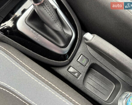 Серый Рено Клио, объемом двигателя 1.2 л и пробегом 122 тыс. км за 8800 $, фото 53 на Automoto.ua