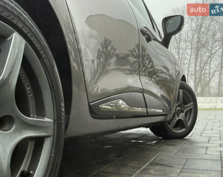 Серый Рено Клио, объемом двигателя 1.2 л и пробегом 122 тыс. км за 8800 $, фото 13 на Automoto.ua