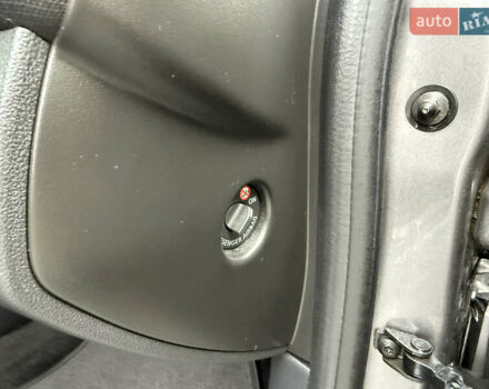 Серый Рено Клио, объемом двигателя 1.2 л и пробегом 122 тыс. км за 8800 $, фото 67 на Automoto.ua