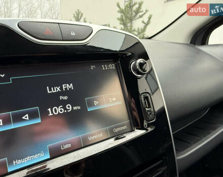 Серый Рено Клио, объемом двигателя 1.2 л и пробегом 122 тыс. км за 8800 $, фото 59 на Automoto.ua