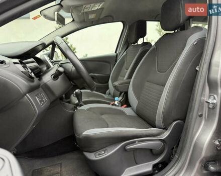 Серый Рено Клио, объемом двигателя 1.2 л и пробегом 122 тыс. км за 8800 $, фото 55 на Automoto.ua