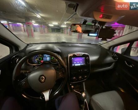 Рено Клио 2015 в Черновцах на Automoto.ua Серый Рено Клио, объемом двигателя 1.5 л и пробегом 270 тыс. км за 7300 $, фото 33 на Automoto.ua