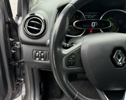 Серый Рено Клио, объемом двигателя 1.2 л и пробегом 122 тыс. км за 8800 $, фото 50 на Automoto.ua
