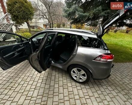 Сірий Рено Кліо, об'ємом двигуна 1.5 л та пробігом 130 тис. км за 10900 $, фото 29 на Automoto.ua