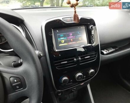 Рено Клио 2016 в Згуровке на Automoto.ua Серый Рено Клио, объемом двигателя 1.5 л и пробегом 230 тыс. км за 8700 $, фото 24 на Automoto.ua