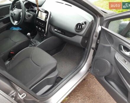 Рено Клио 2016 в Згуровке на Automoto.ua Серый Рено Клио, объемом двигателя 1.5 л и пробегом 230 тыс. км за 8700 $, фото 22 на Automoto.ua