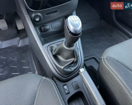 Сірий Рено Кліо, об'ємом двигуна 1.15 л та пробігом 63 тис. км за 8600 $, фото 10 на Automoto.ua