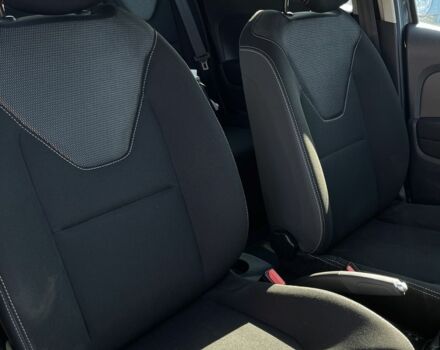 Сірий Рено Кліо, об'ємом двигуна 1.1 л та пробігом 70 тис. км за 8999 $, фото 5 на Automoto.ua