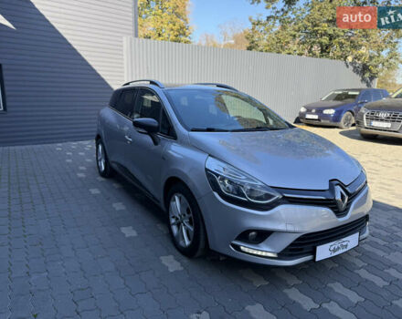 Рено Клио 2018 в Черновцах на Automoto.ua Серый Рено Клио, объемом двигателя 1.5 л и пробегом 281 тыс. км за 9400 $, фото 3 на Automoto.ua