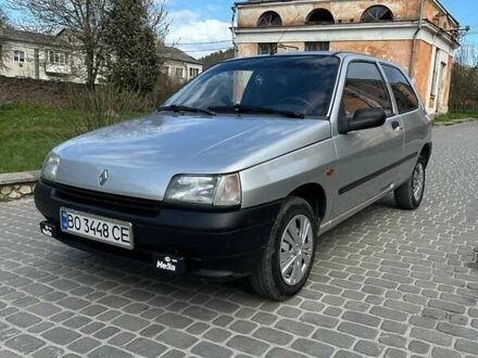Рено Кліо 1991 у Кременце на Automoto.ua Сірий Рено Кліо, об'ємом двигуна 1.2 л та пробігом 207 тис. км за 2600 $, фото 1 на Automoto.ua