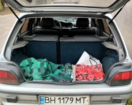 Серый Рено Клио, объемом двигателя 1.4 л и пробегом 100 тыс. км за 2000 $, фото 1 на Automoto.ua