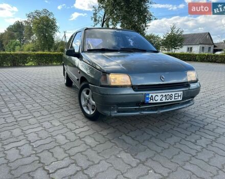 Серый Рено Клио, объемом двигателя 1.9 л и пробегом 200 тыс. км за 1150 $, фото 1 на Automoto.ua