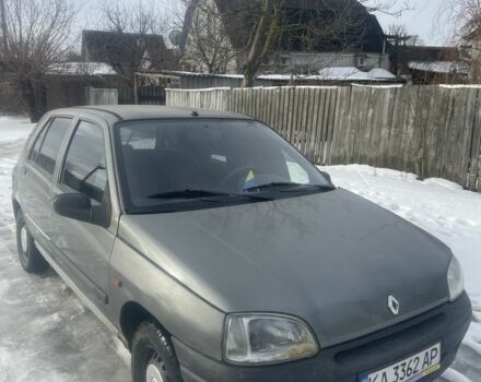 Серый Рено Клио, объемом двигателя 0 л и пробегом 262 тыс. км за 565 $, фото 1 на Automoto.ua