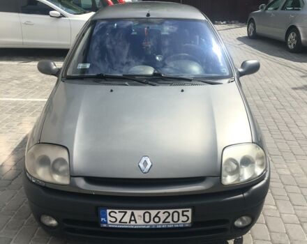 Сірий Рено Кліо, об'ємом двигуна 2 л та пробігом 303 тис. км за 1800 $, фото 1 на Automoto.ua