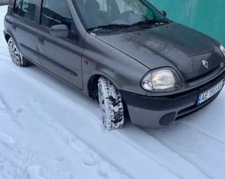 Серый Рено Клио, объемом двигателя 1.6 л и пробегом 200 тыс. км за 3350 $, фото 1 на Automoto.ua