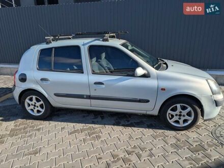 Рено Клио 2001 в Киеве на Automoto.ua Серый Рено Клио, объемом двигателя 1.15 л и пробегом 270 тыс. км за 2850 $, фото 1 на Automoto.ua