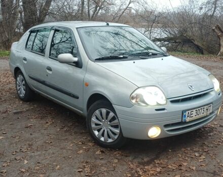 Серый Рено Клио, объемом двигателя 1.4 л и пробегом 266 тыс. км за 2700 $, фото 1 на Automoto.ua