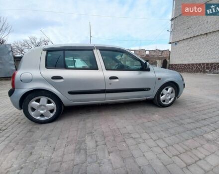 Сірий Рено Кліо, об'ємом двигуна 1.39 л та пробігом 198 тис. км за 3600 $, фото 1 на Automoto.ua
