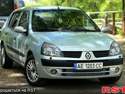 Серый Рено Клио, объемом двигателя 1.4 л и пробегом 250 тыс. км за 2350 $, фото 1 на Automoto.ua