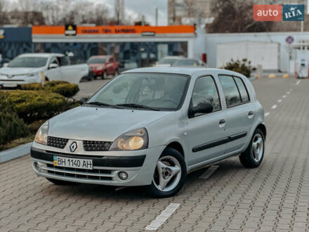 Серый Рено Клио, объемом двигателя 1.4 л и пробегом 150 тыс. км за 2550 $, фото 1 на Automoto.ua