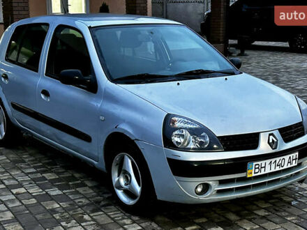 Серый Рено Клио, объемом двигателя 1.4 л и пробегом 160 тыс. км за 2999 $, фото 1 на Automoto.ua